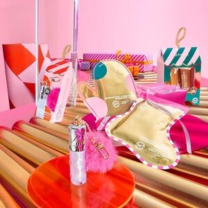 NWT Sephora Collection 2025 Holiday Hand & Foot Mask Bundle (1 Hand, 3 Foot)